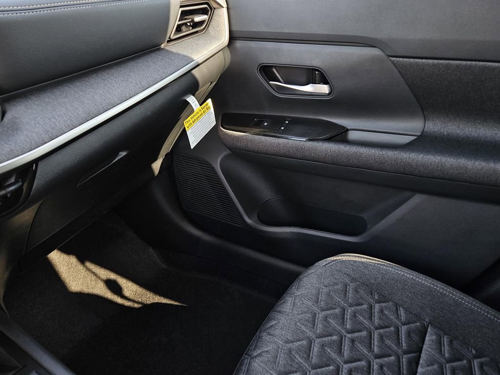 New 2026 Nissan Kicks SV image 23