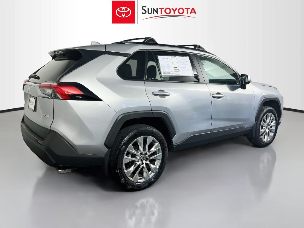 Used 2025 Toyota RAV4 XLE Premium FWD image 3