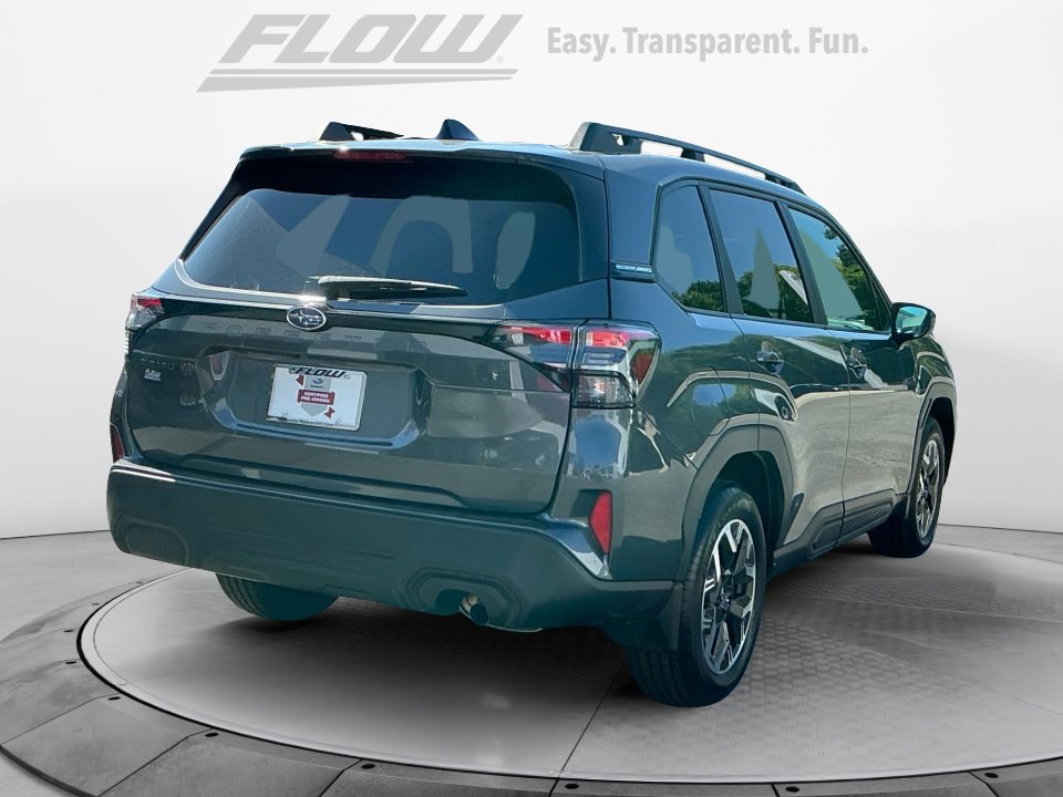 Used 2026 Subaru Forester Premium AWD/4WD image 9