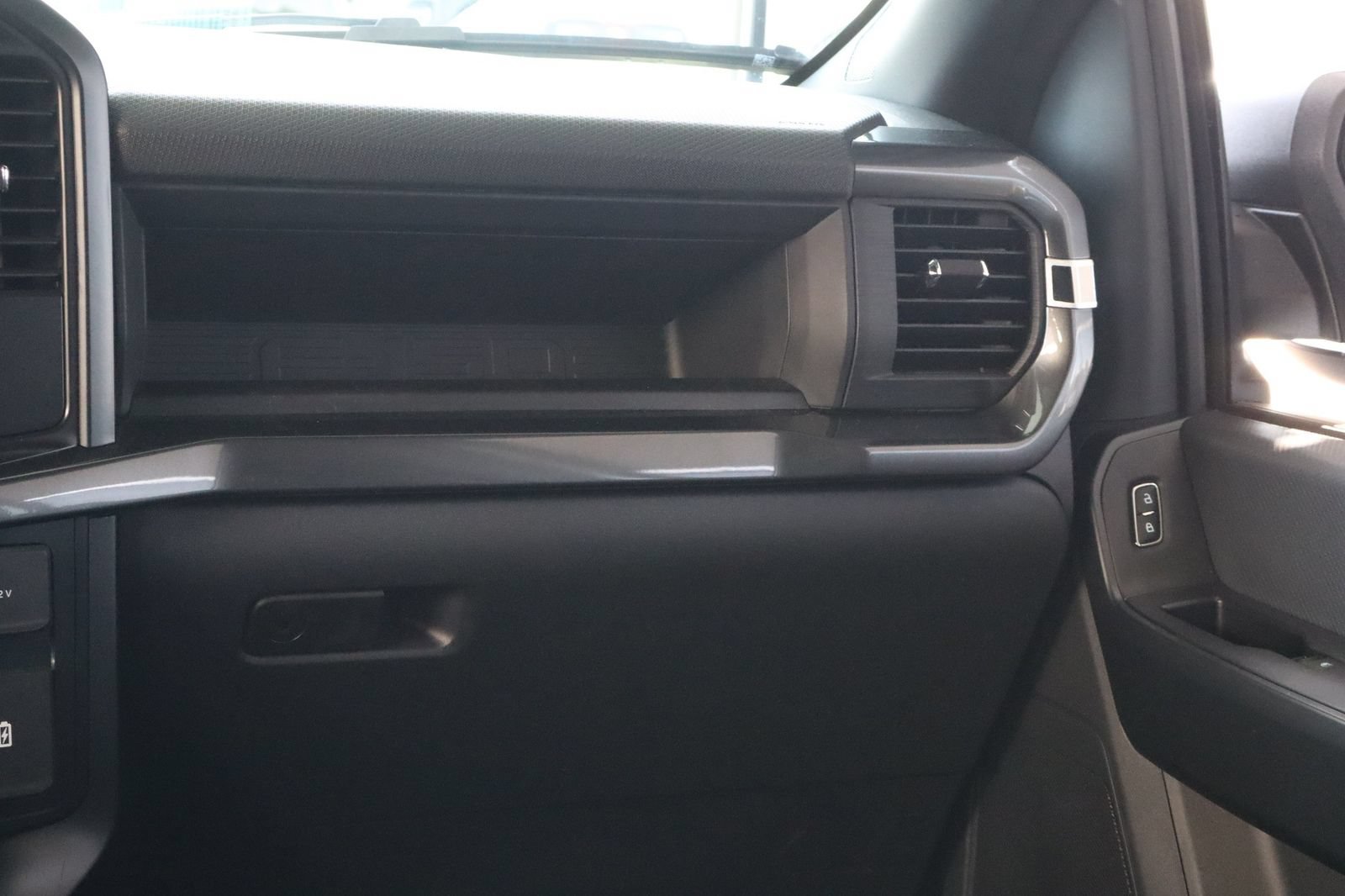 New 2026 Ford F150 STX AWD/4WD image 32