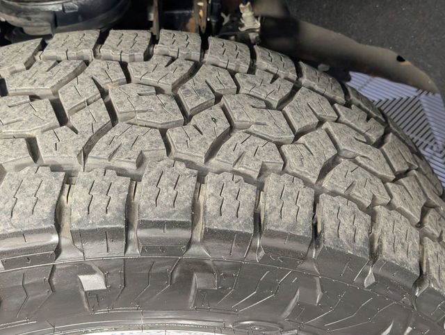 Used 2018 GMC Sierra 1500 SLT image 9