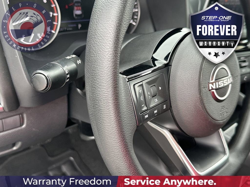 Used 2023 Nissan Rogue SV FWD image 20