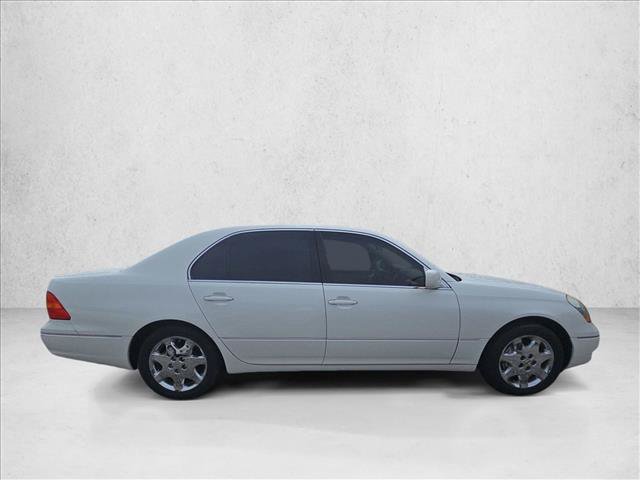 Used 2003 Lexus LS 430 w/ Navigation/Mark Levinson Pkg RWD image 4