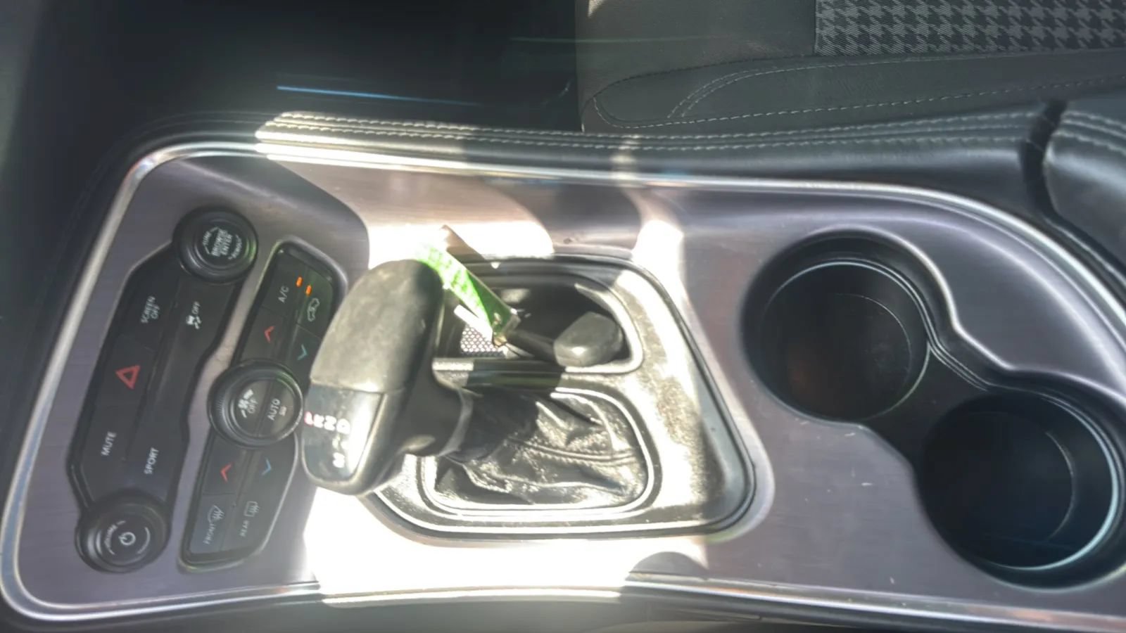 Used 2017 Dodge Challenger R/T RWD image 11
