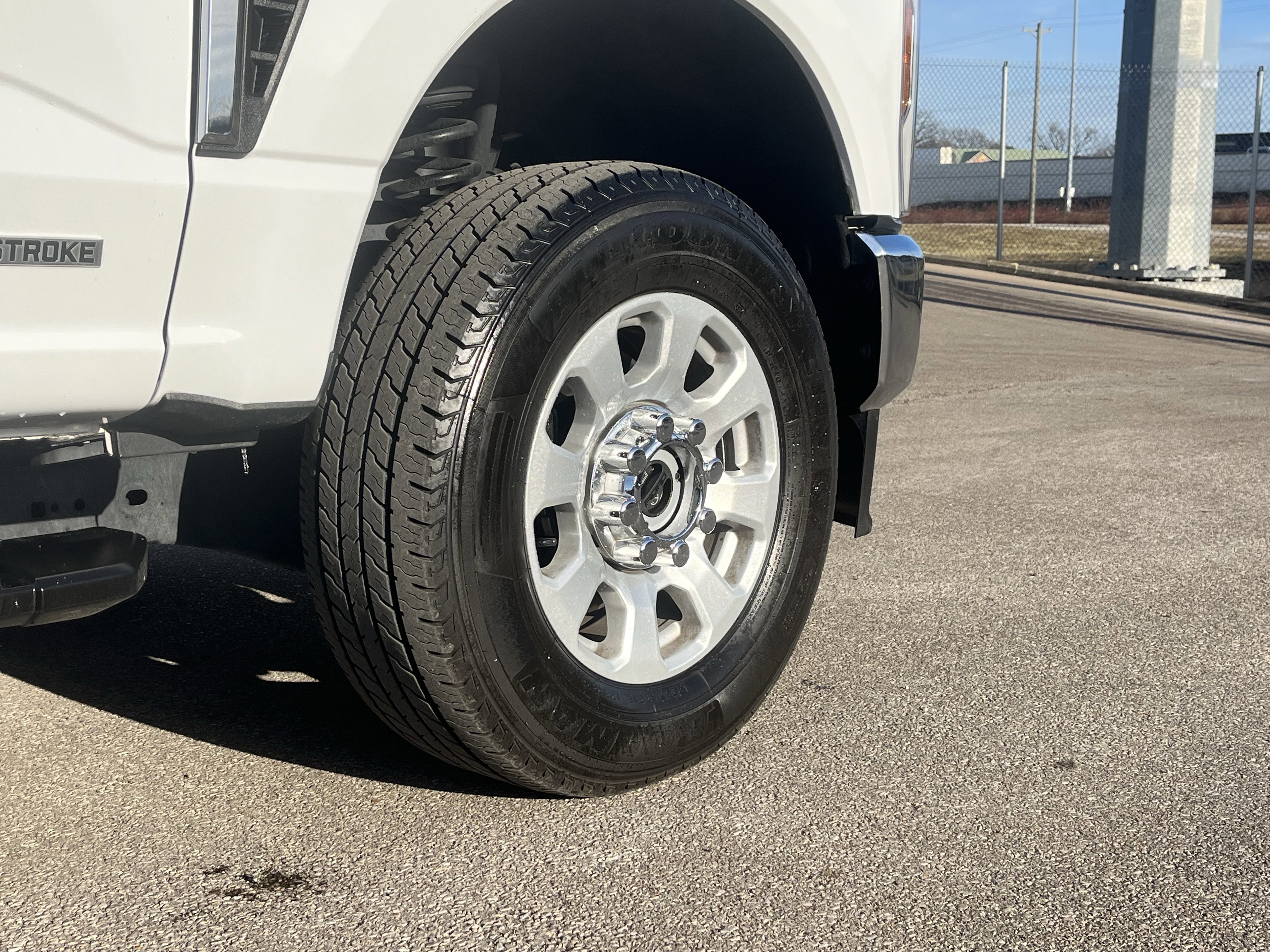 Used 2024 Ford F250 XLT image 9