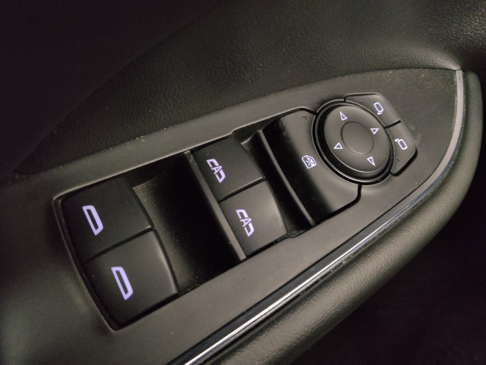 Used 2023 Buick Envision Preferred image 27