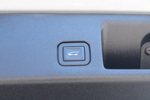 Used 2025 Chevrolet Equinox EV RS FWD image 31