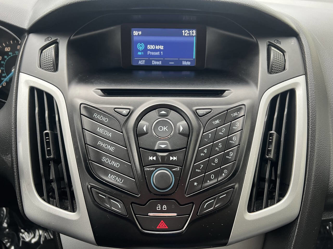 Used 2014 Ford Focus SE image 15