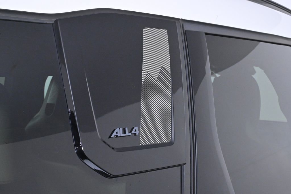 Certified 2025 MINI Cooper Countryman S image 11