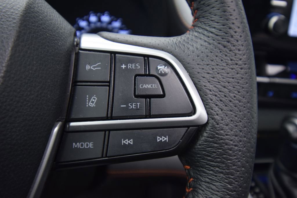 Used 2021 Toyota Sienna XSE w/ XSE Plus Package image 37