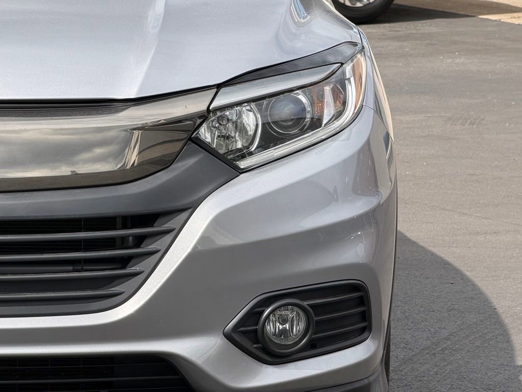 Used 2019 Honda HR-V EX image 2
