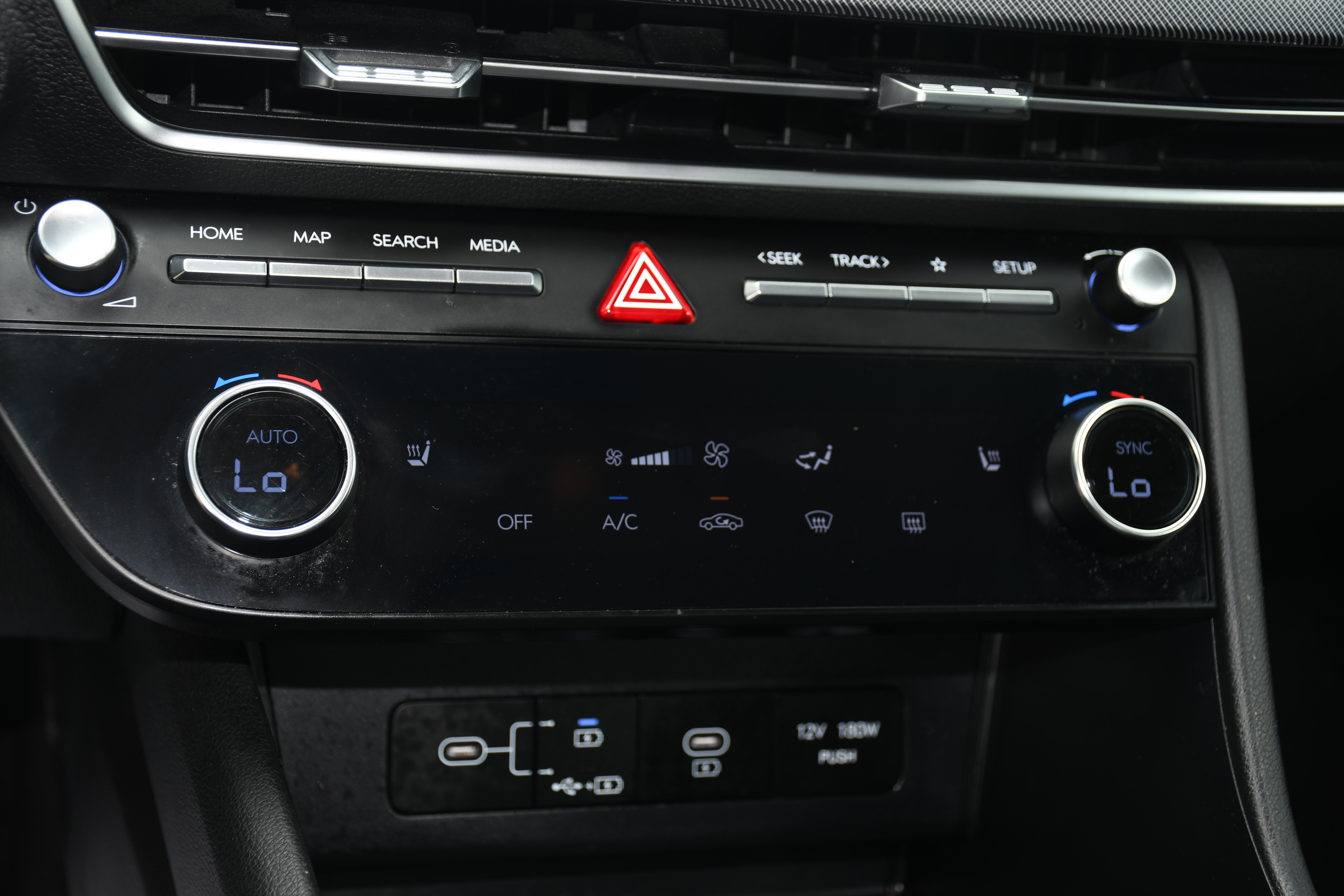Used 2025 Hyundai Sonata SEL FWD image 14