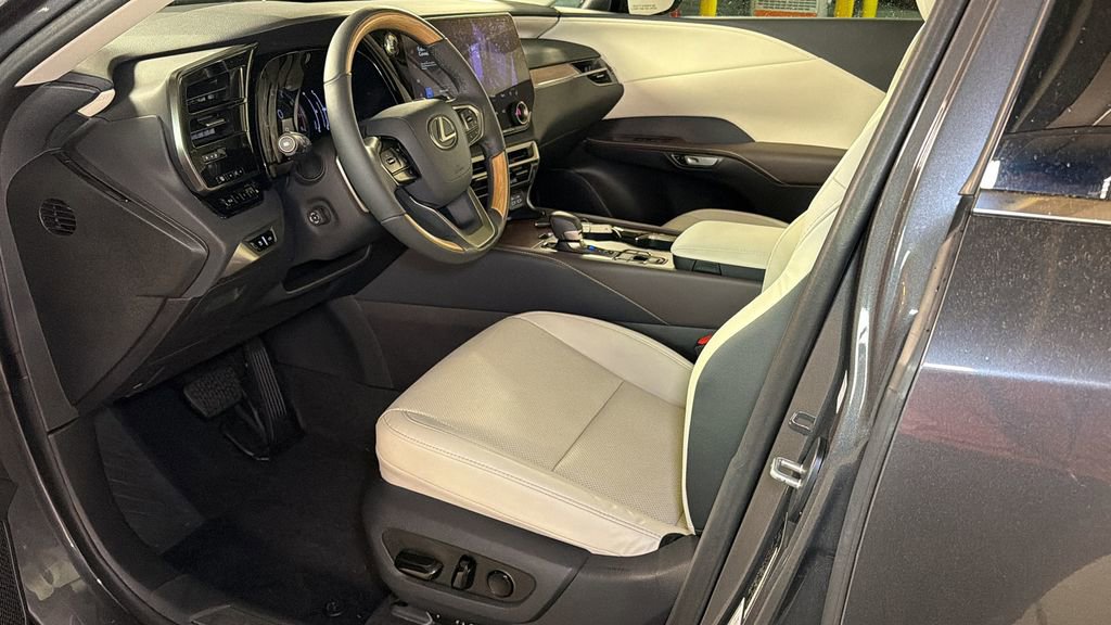 Used 2024 Lexus RX 350 Premium w/ Cold Area Package image 21