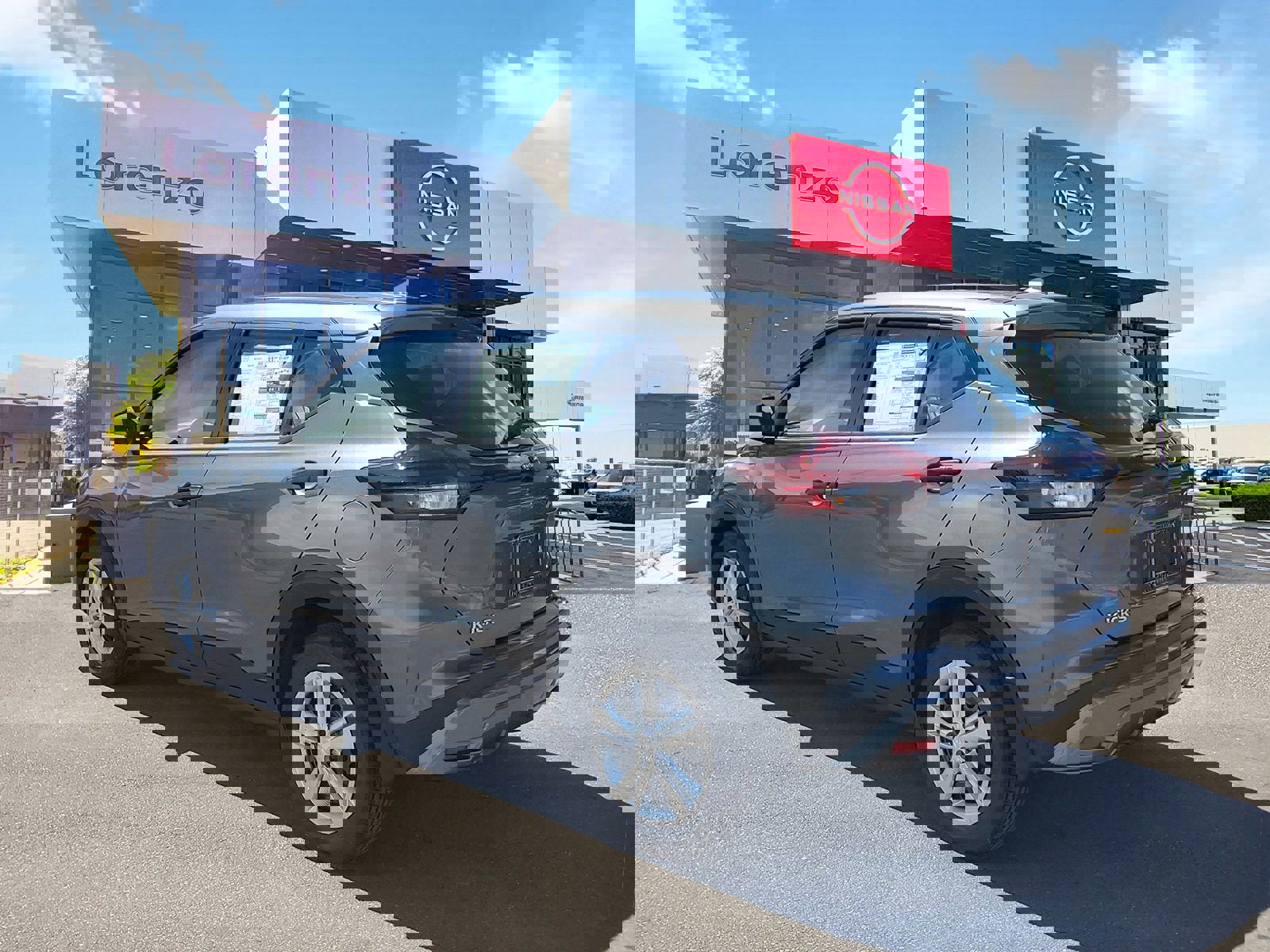 New 2025 Nissan Kicks Play S image 6