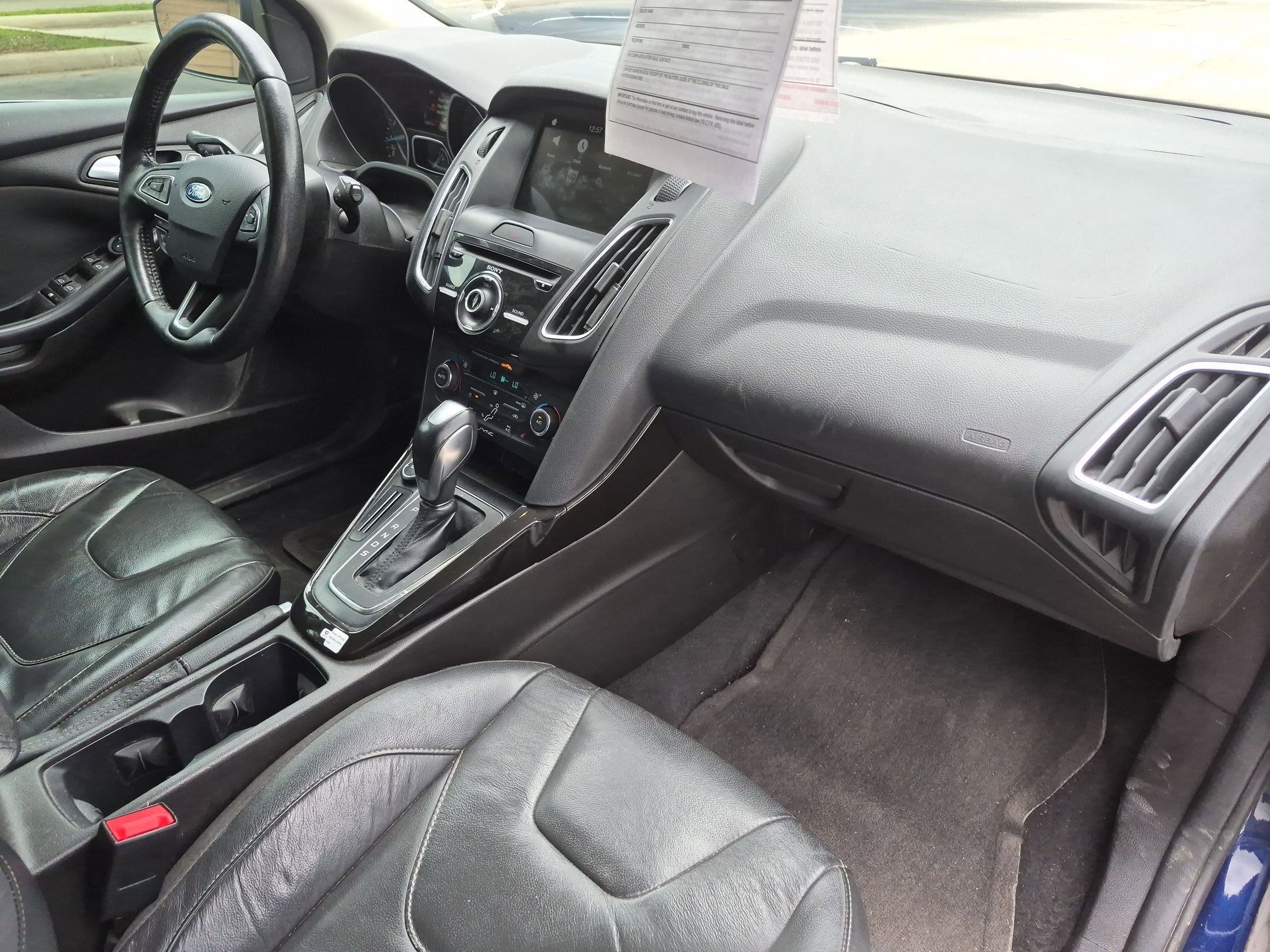 Used 2016 Ford Focus Titanium w/ Titanium Technology Package FWD image 24