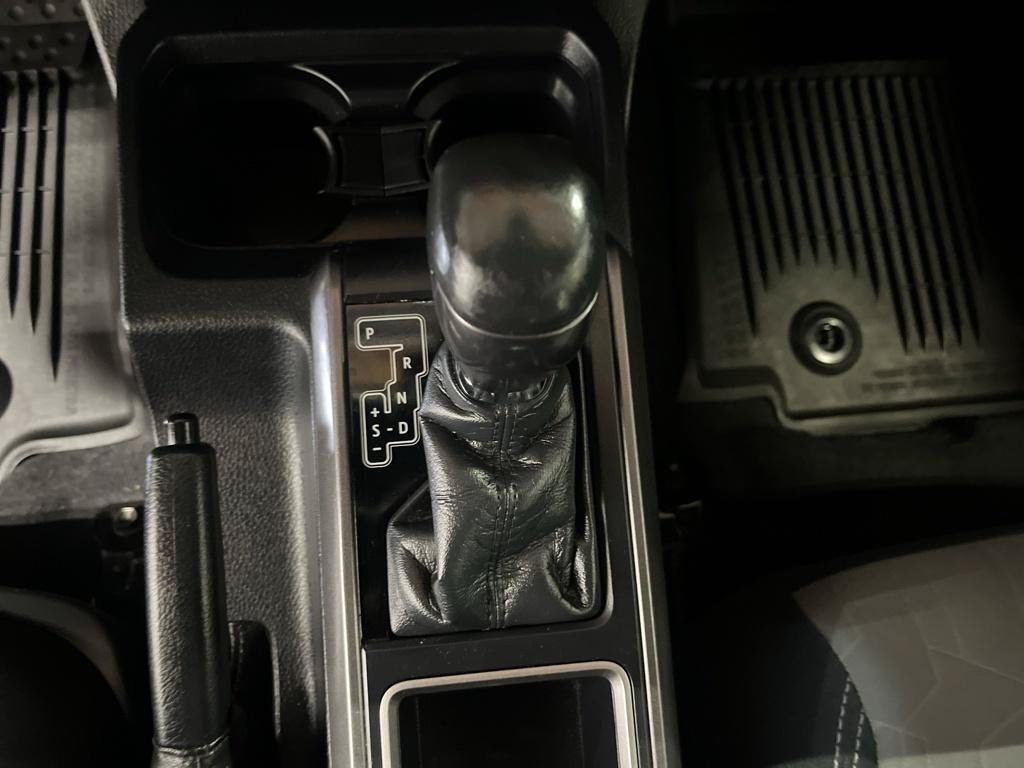 Used 2021 Toyota Tacoma TRD Sport AWD/4WD image 14