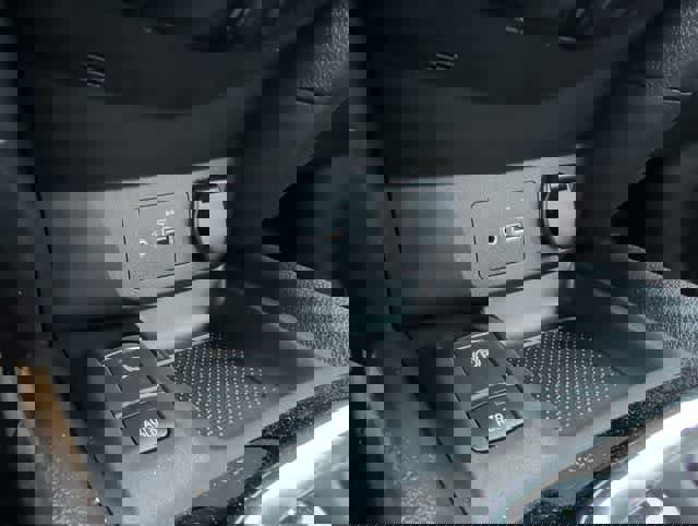 Used 2022 Nissan Rogue Sport SL image 27