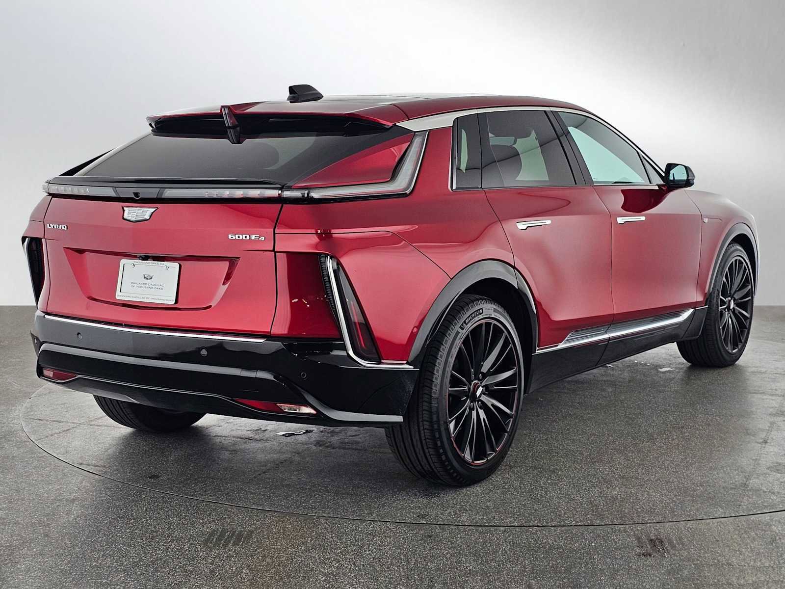Used 2025 Cadillac Lyriq Luxury w/ LPO, Red Accent Package image 3