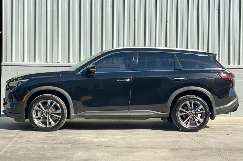 Used 2023 INFINITI QX60 Luxe w/ Cargo Package image 7