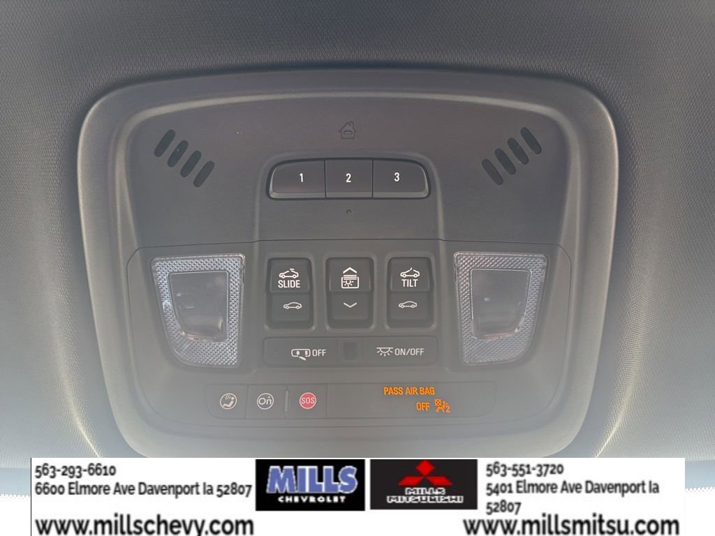 Used 2023 Chevrolet Traverse LT w/ LT Premium Package AWD/4WD image 27