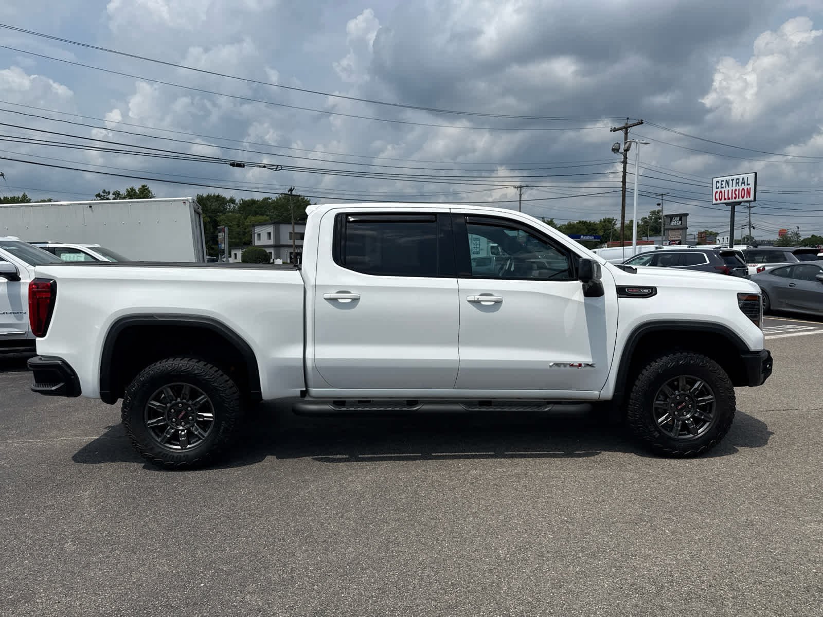 Certified 2024 GMC Sierra 1500 AT4X AWD/4WD image 7