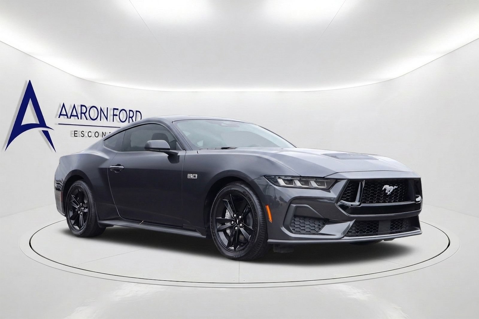 Used 2024 Ford Mustang GT RWD image 3