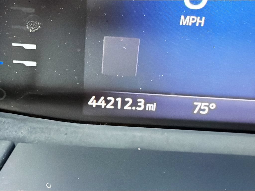 Used 2024 Ford Escape ST-Line w/ Tech Pack #1 AWD/4WD image 16