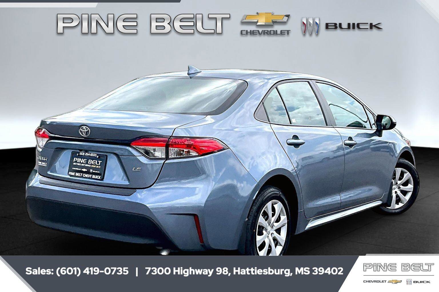 Used 2024 Toyota Corolla LE FWD image 11