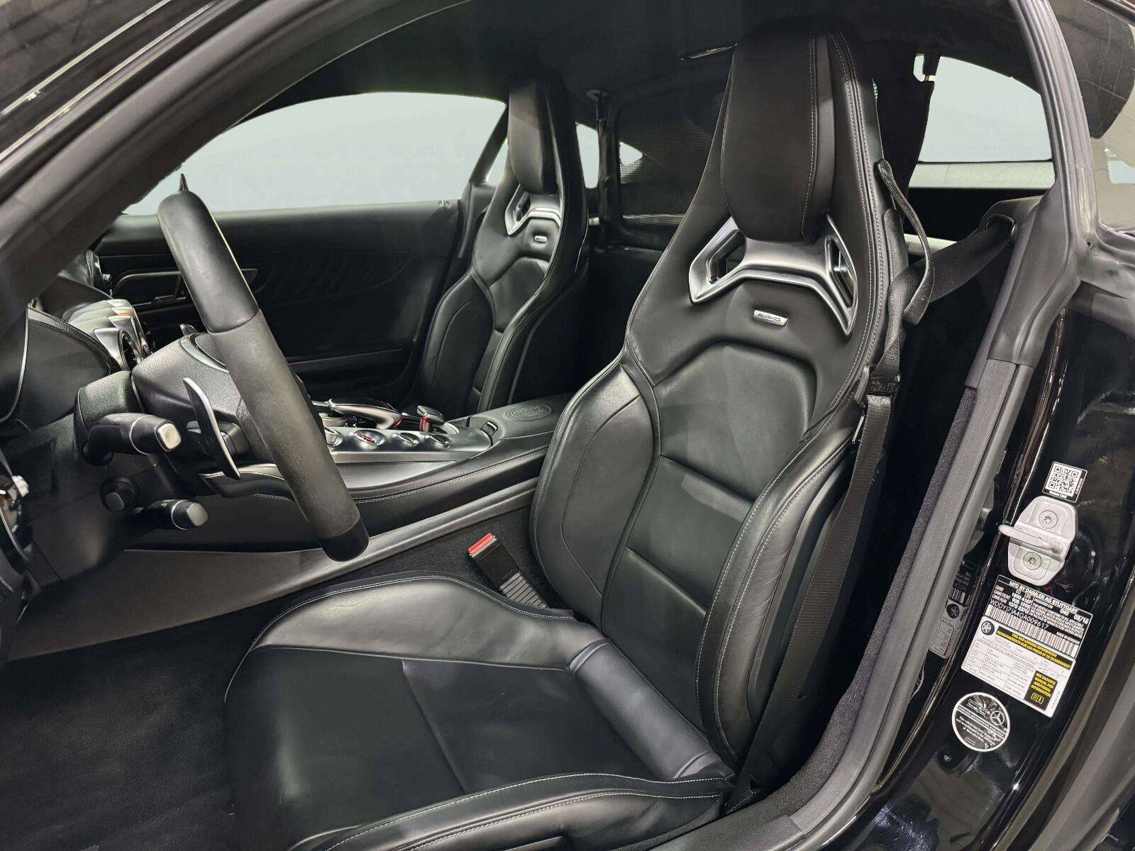 Used 2016 Mercedes-Benz AMG GT S image 27