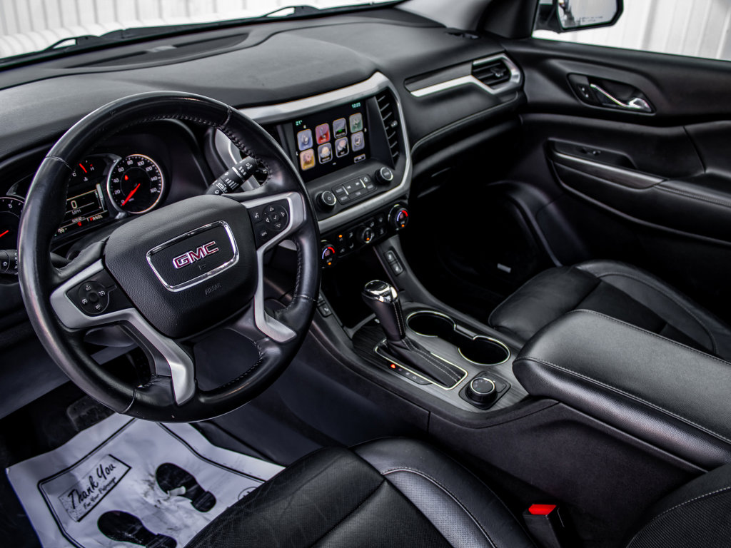 Used 2018 GMC Acadia SLT image 18