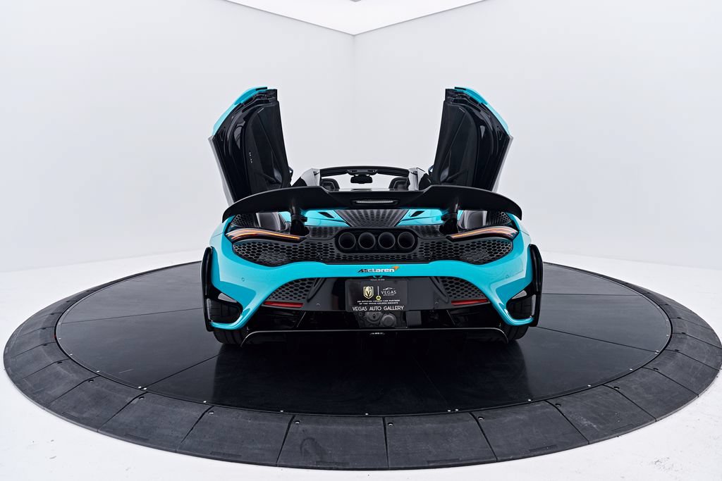 Used 2022 McLaren 765LT RWD image 38