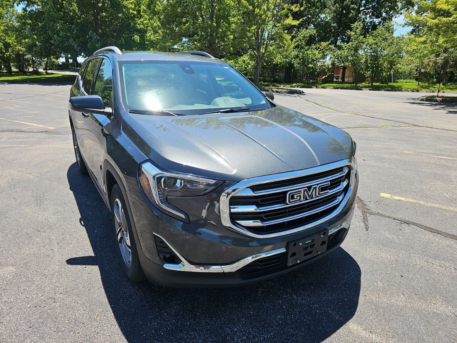 Used 2021 GMC Terrain SLT w/ LPO, Floor Liner Package AWD/4WD image 8