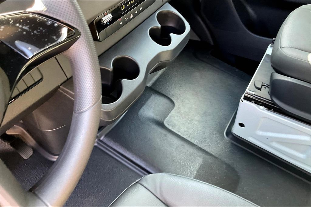 New 2025 Mercedes-Benz Sprinter 4500 image 7