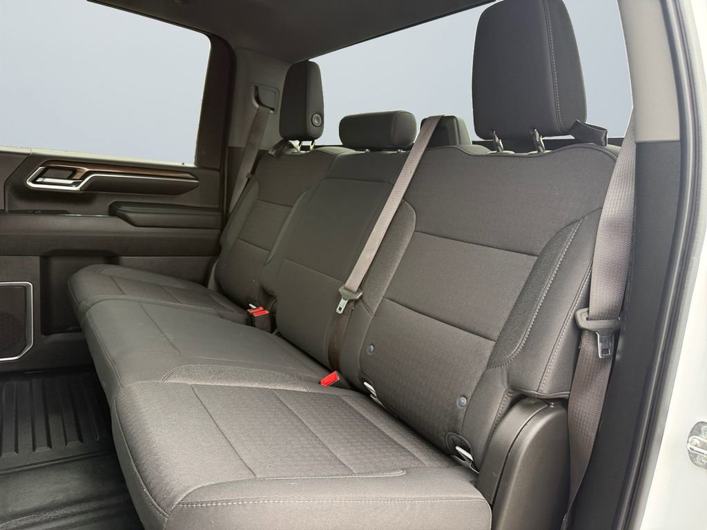 Used 2024 Chevrolet Silverado 3500 LT image 13