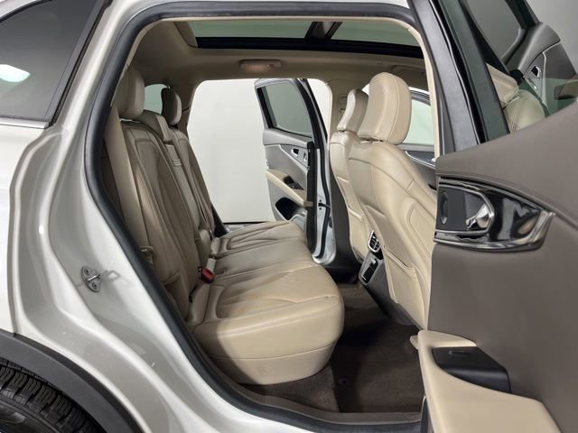 Used 2021 Lincoln Nautilus Reserve w/ Cargo Utility Package FWD image 47