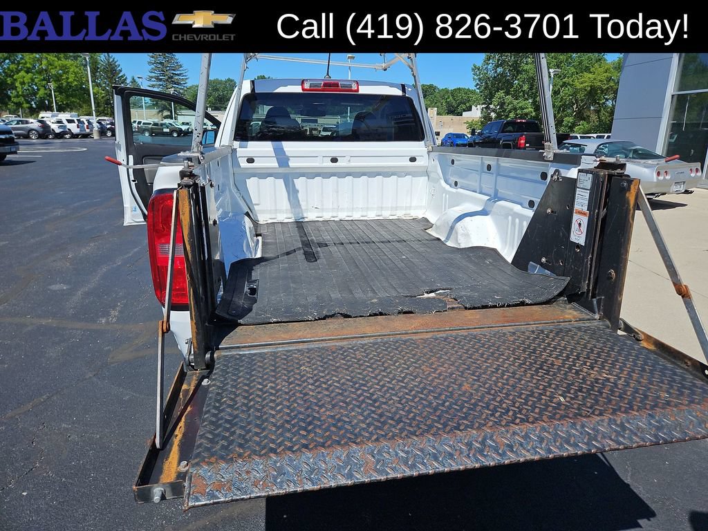 Used 2017 Chevrolet Colorado W/T RWD image 26