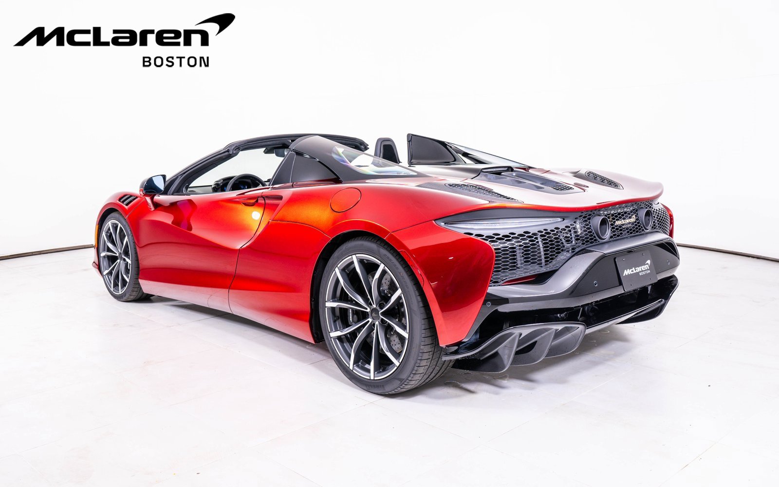 New 2025 McLaren Artura Spider image 5