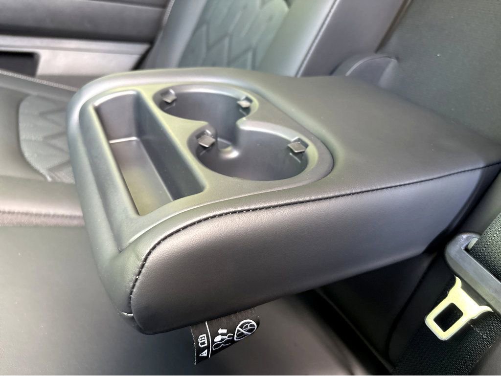 New 2026 Nissan Pathfinder Platinum FWD image 29