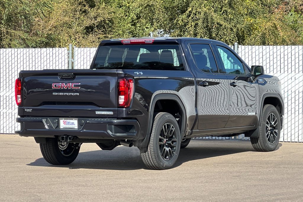 New 2026 GMC Sierra 1500 Elevation image 4