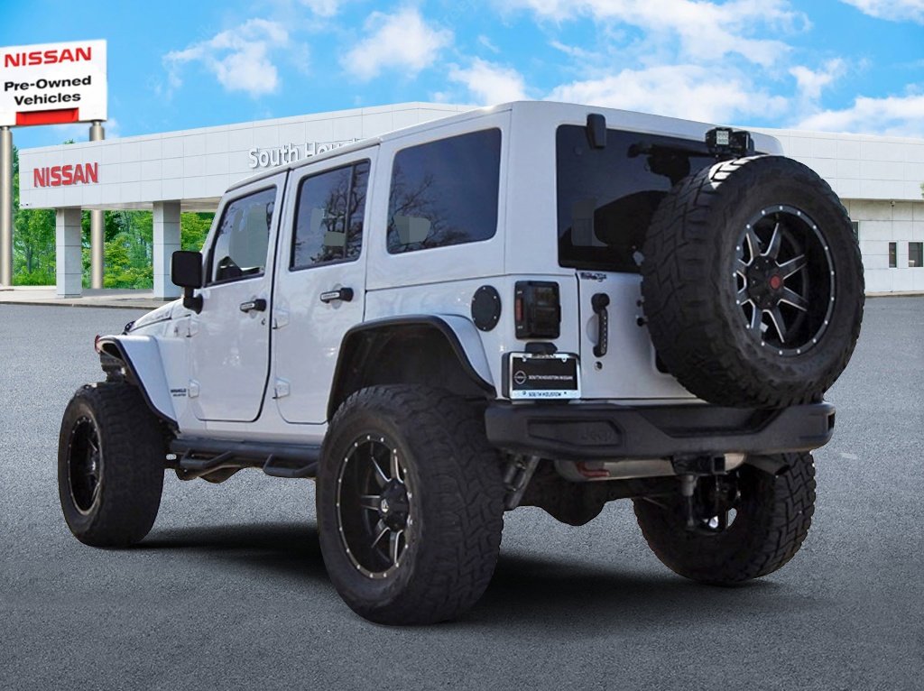 Used 2016 Jeep Wrangler Unlimited Rubicon image 3
