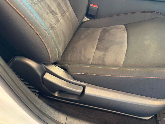 Certified 2025 Nissan Sentra SR FWD image 23