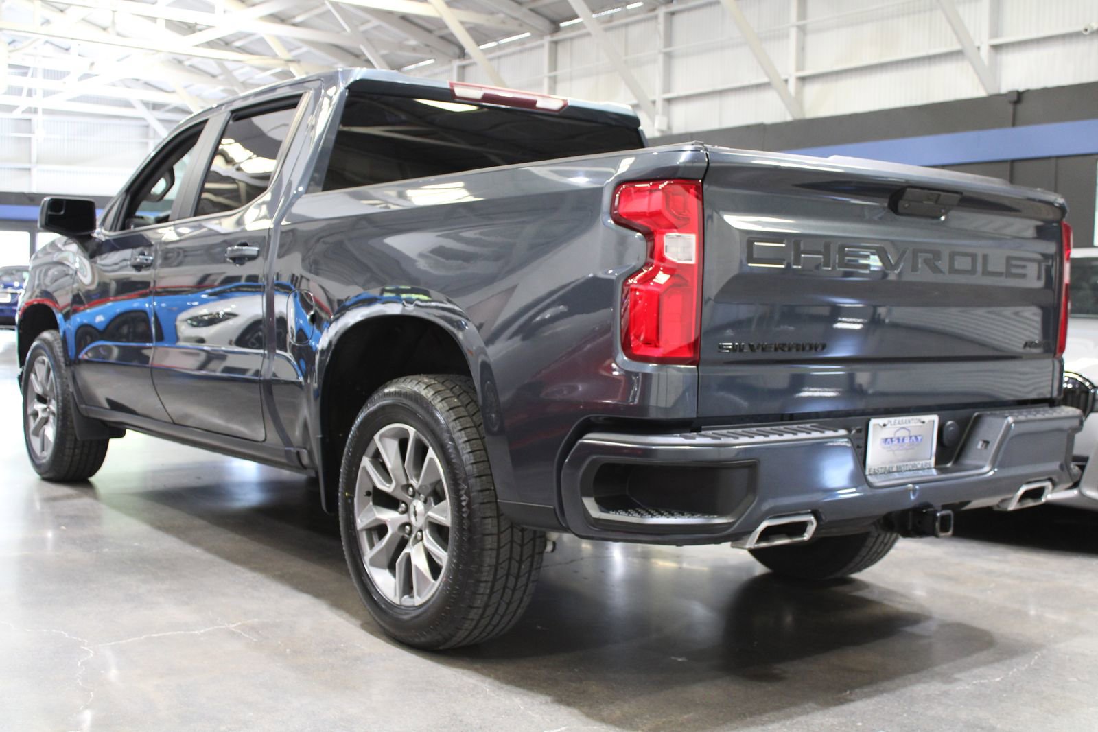 Used 2021 Chevrolet Silverado 1500 RST image 9