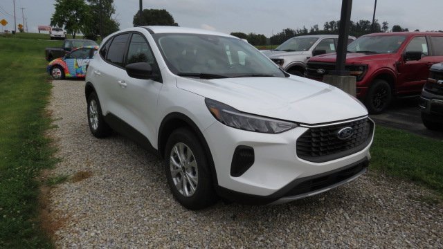 New 2025 Ford Escape Active