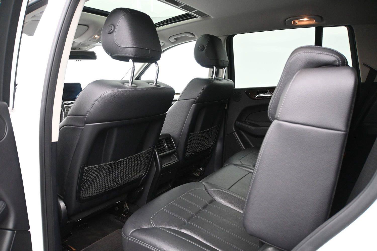 Used 2017 Mercedes-Benz GLS 450 4MATIC image 9