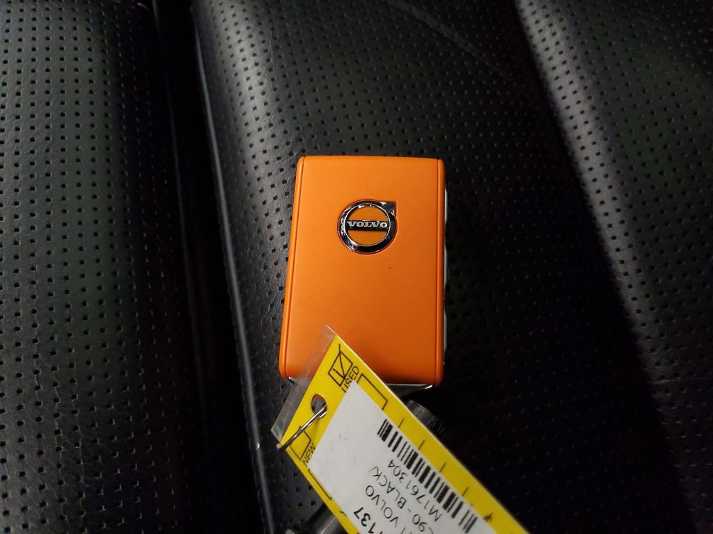 Used 2021 Volvo XC90 T6 Inscription w/ Advanced Package image 28