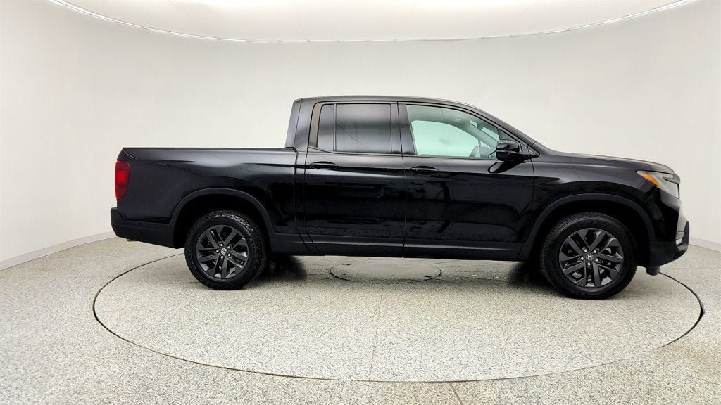 Used 2021 Honda Ridgeline Sport image 4