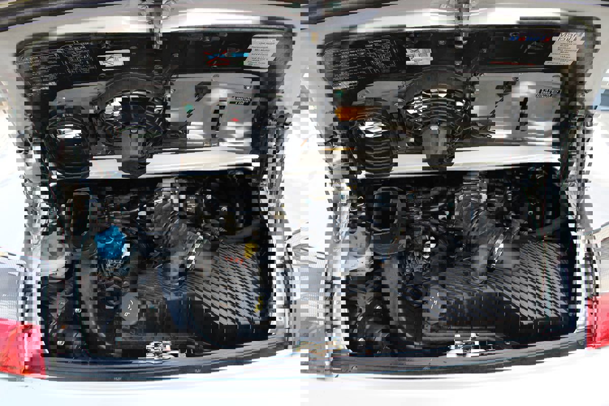 Used 2003 Porsche 911 Cabriolet image 37