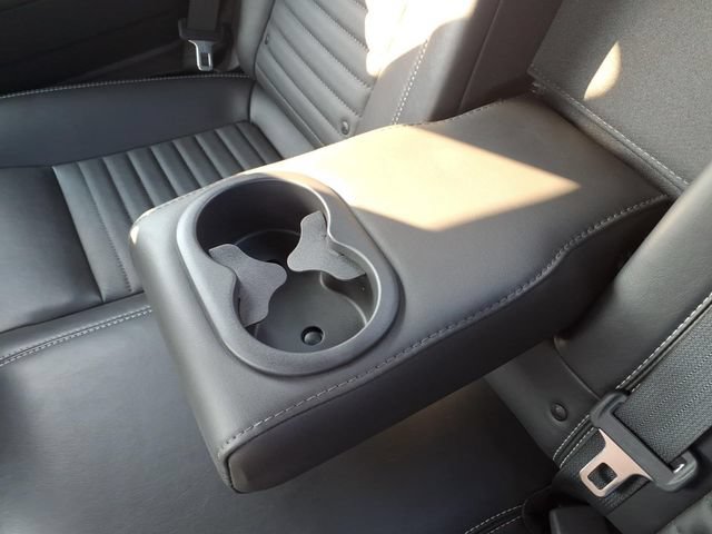 Used 2012 Dodge Challenger R/T RWD image 28
