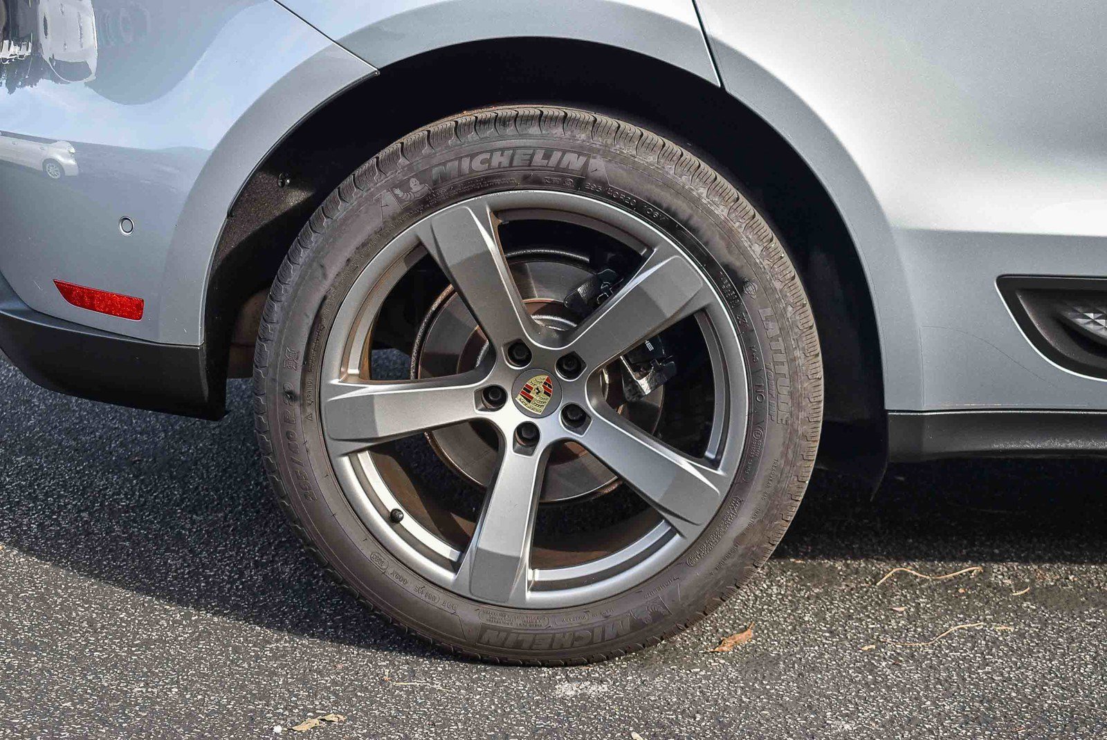 Used 2022 Porsche Macan image 11