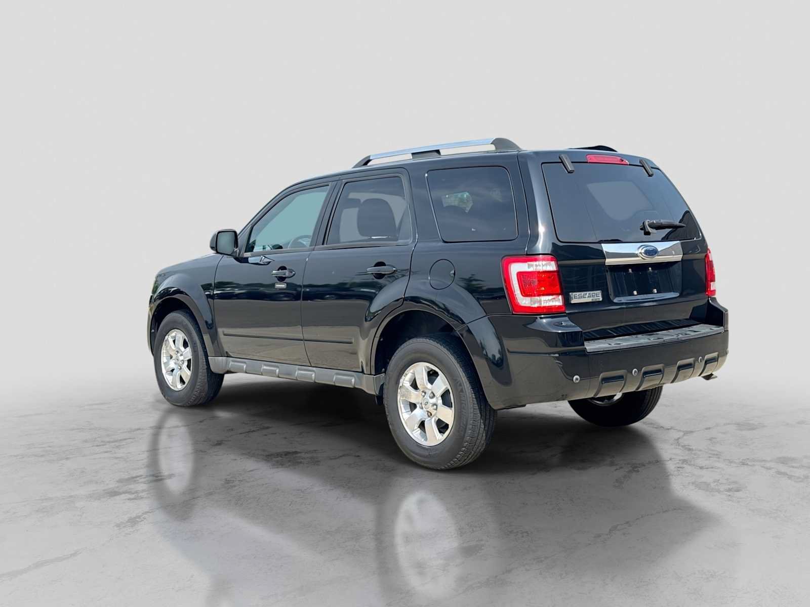 Used 2009 Ford Escape Limited FWD image 4